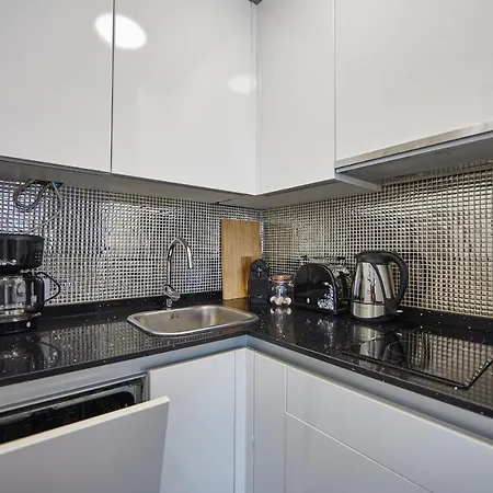 Apartman Stargate